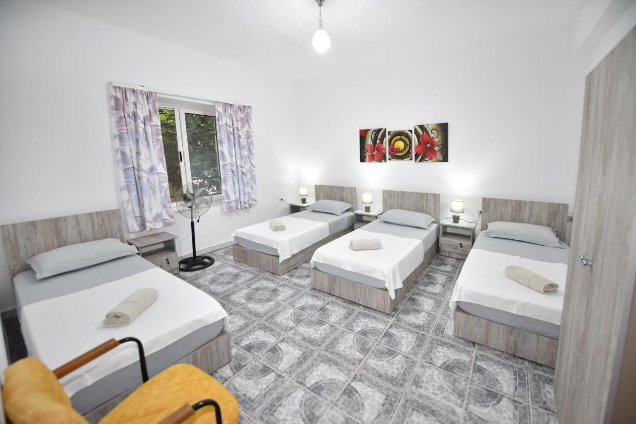 12 B&B Shkodra Exterior foto