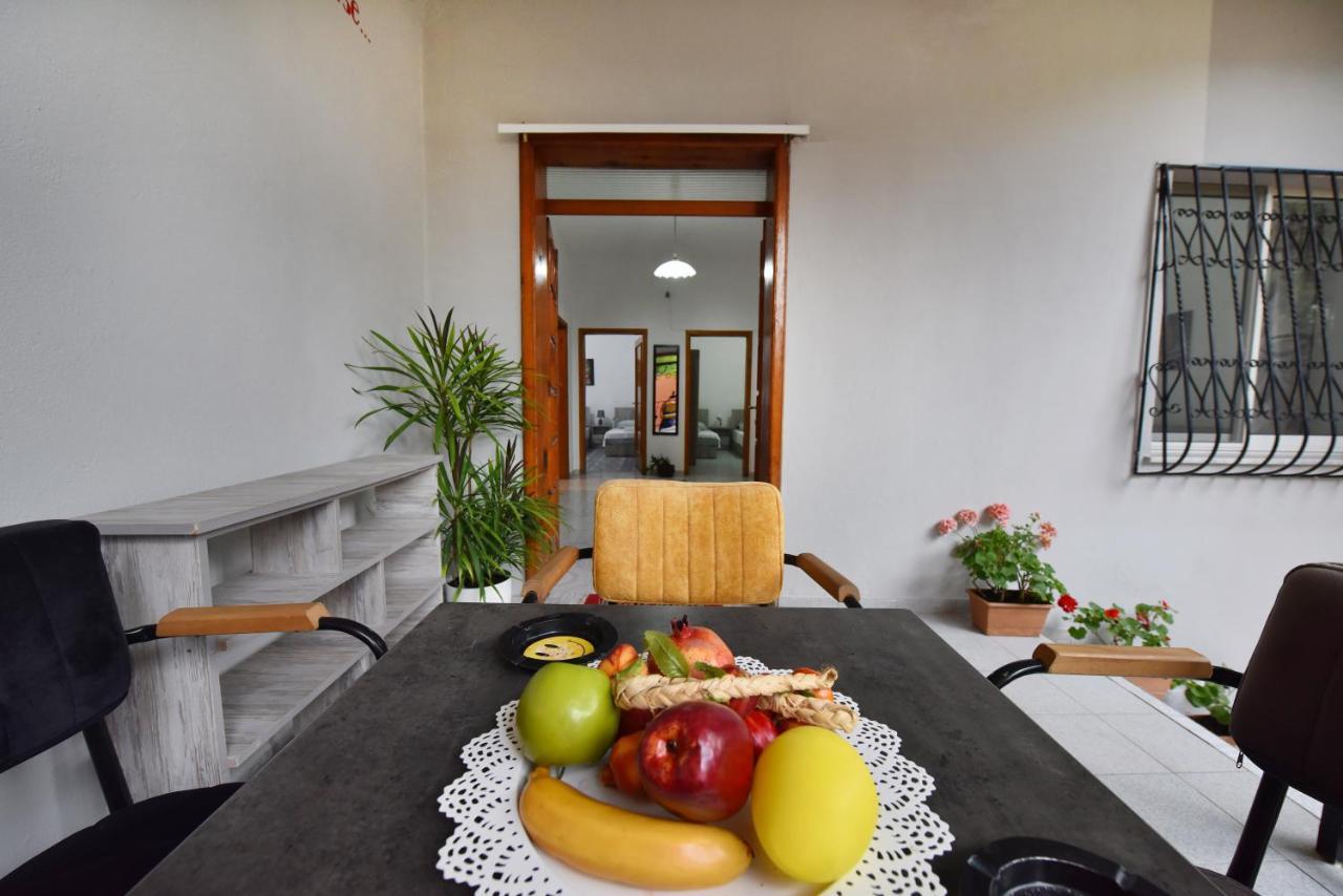 12 B&B Shkodra Exterior foto
